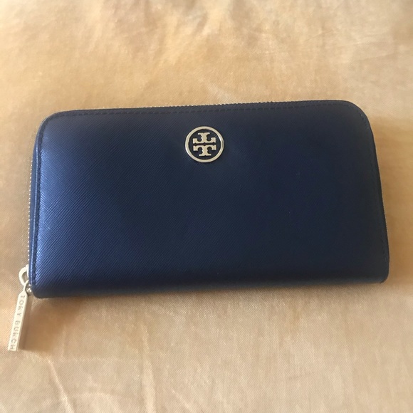 Tory Burch Handbags - Tory Burch